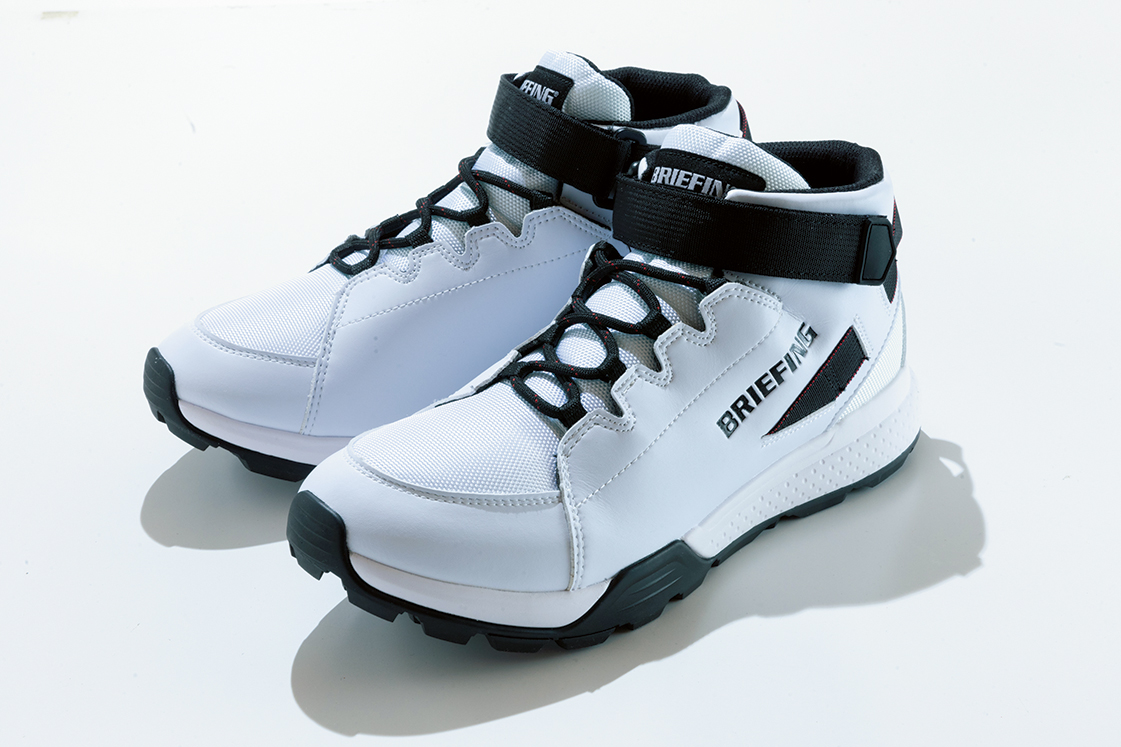 ブリーフィング×ブリヂストン　コラボ限定ハイカットゴルフシューズ スタイリッシュなコラボレーション｜「BRIEFING × BRIDGESTONE