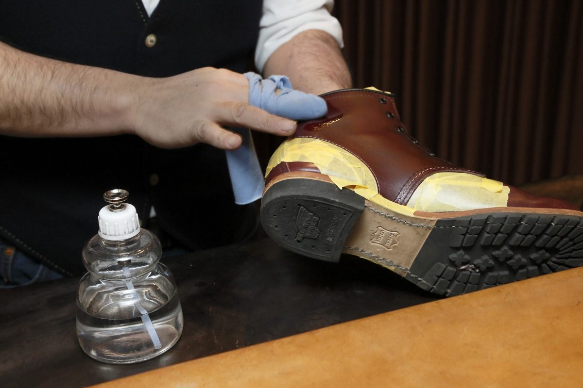 革靴の染め替えはプロの技で シューズケア専門店 ブリフトアッシュ のマル秘テクを伝授 Lightning