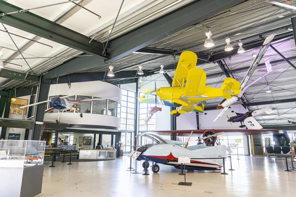 La 歴史を刻んだ名機を展示 サンタモニカ航空博物館 に潜入 Clutch Magazine