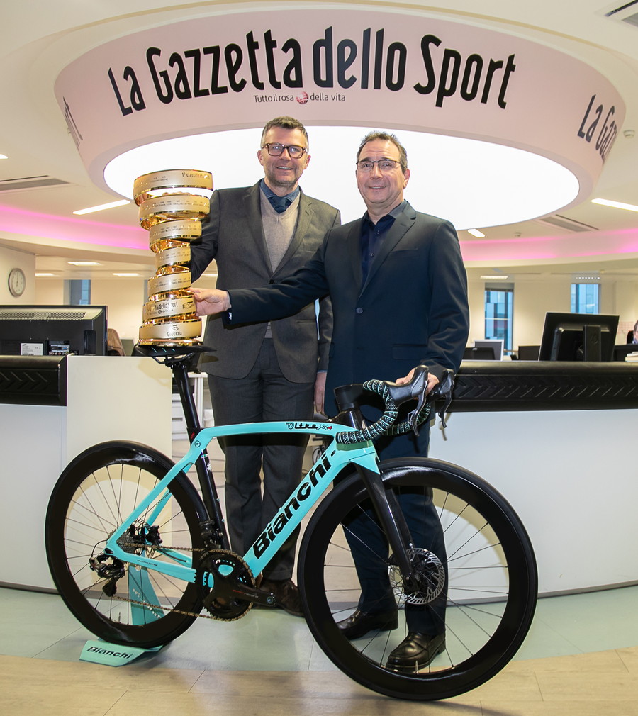 伊ビアンキ社がジロ デ イタリアのオフィシャルスポンサーに Bicycle Club